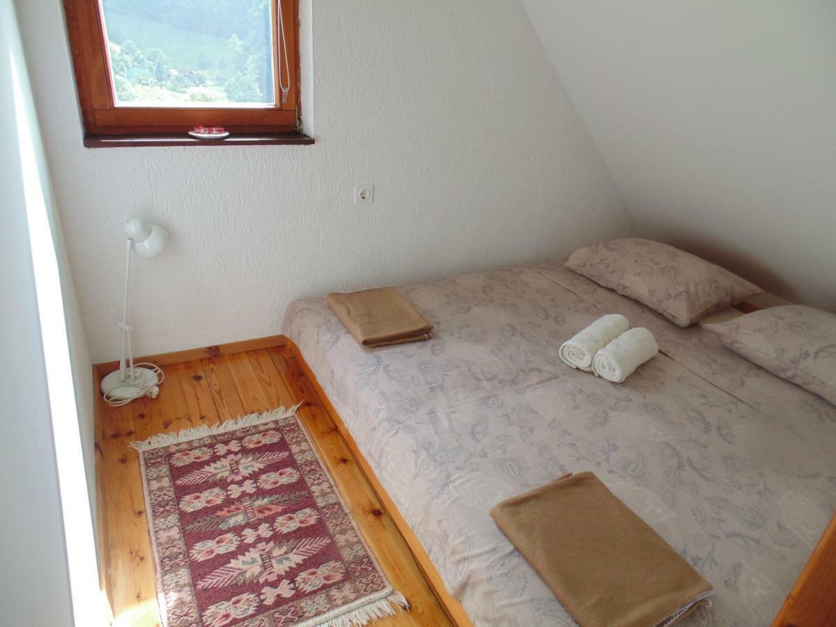 Holiday Home Alibegovic 비소코 외부 사진