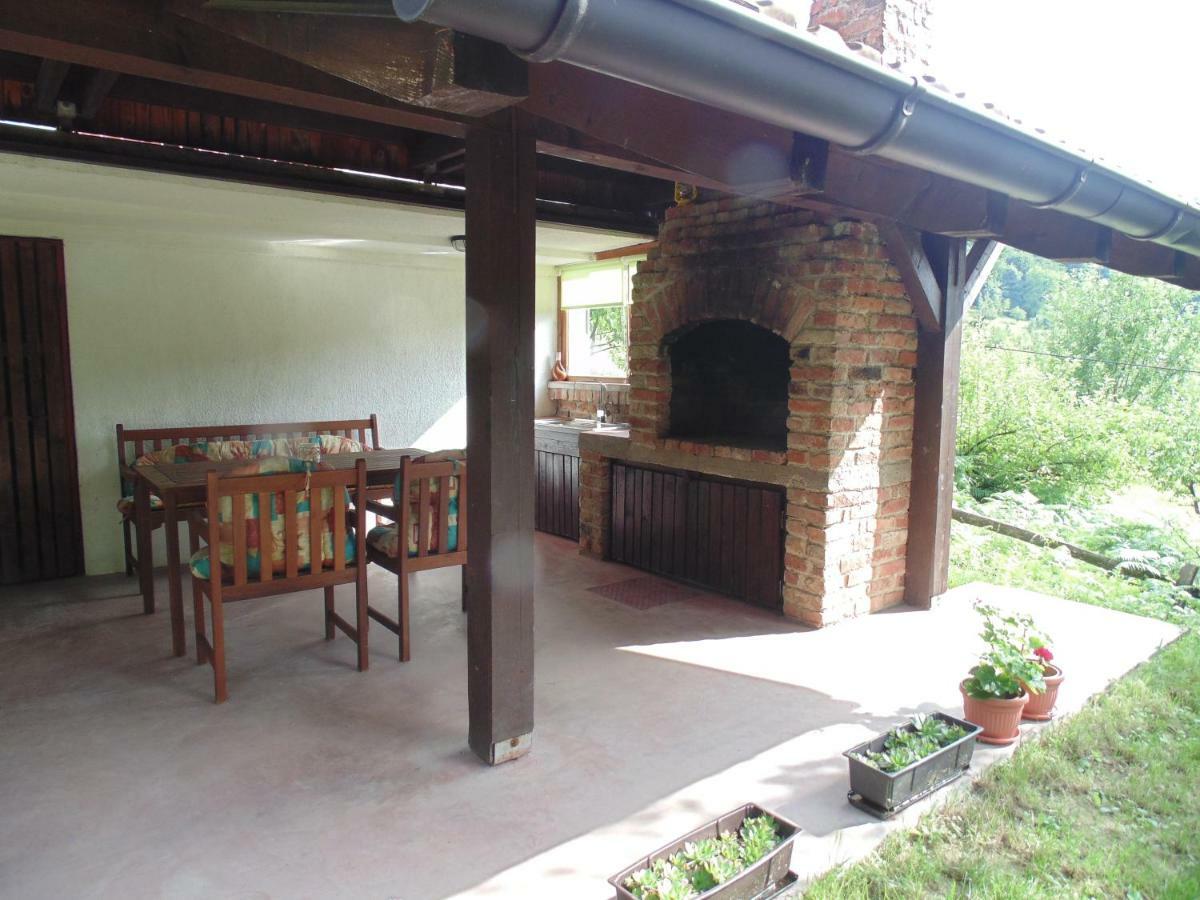 Holiday Home Alibegovic 비소코 외부 사진