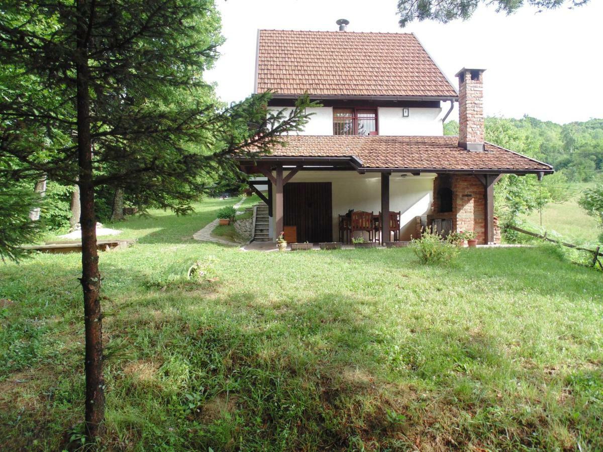 Holiday Home Alibegovic 비소코 외부 사진
